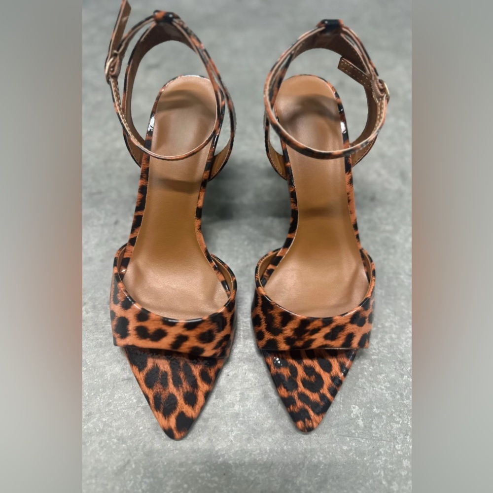 NEW! Open Toe Leopard Print Women's Mid Heels Adjustable ankle Strap - Picture 3 of 7
